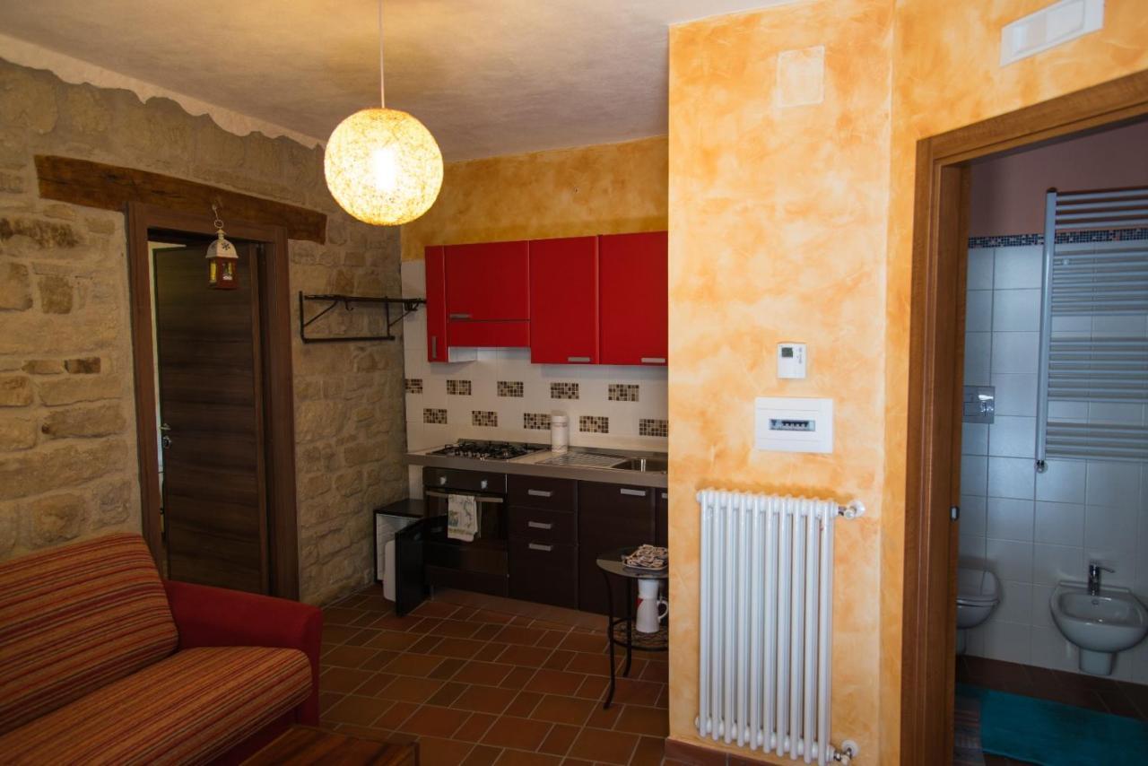 B&B La Casa Di Giulietta Castelmezzano Ngoại thất bức ảnh