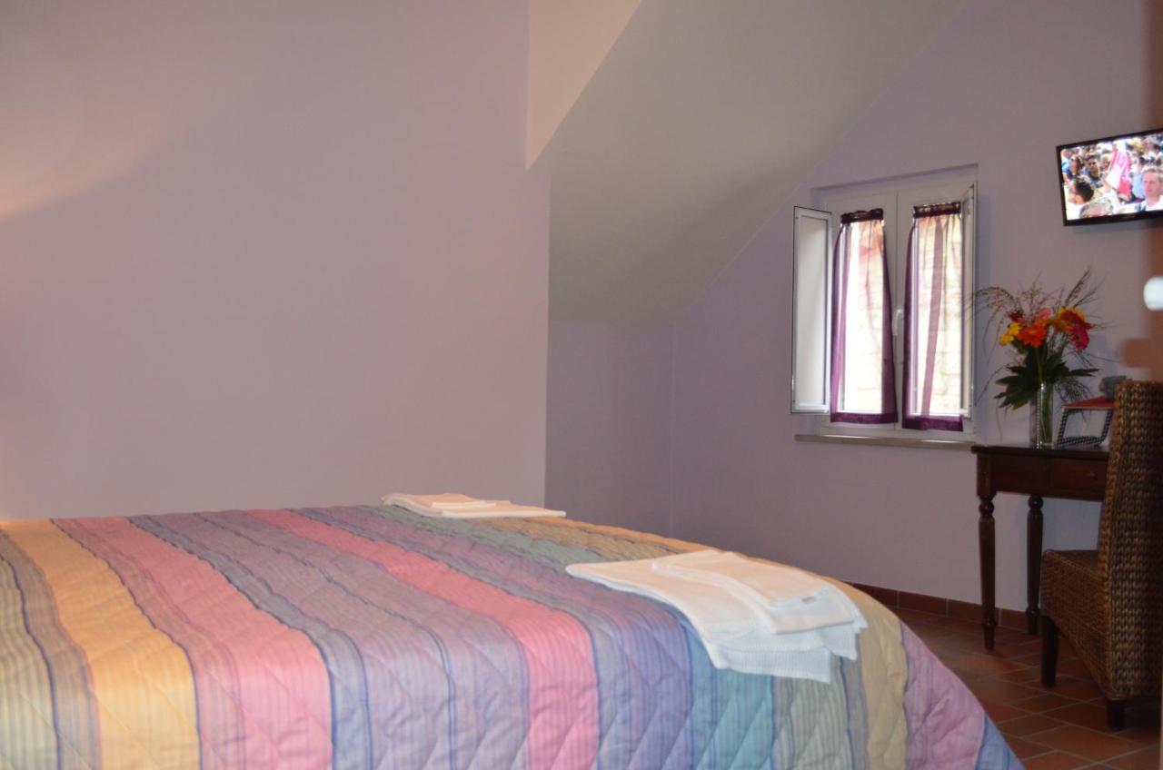 B&B La Casa Di Giulietta Castelmezzano Ngoại thất bức ảnh