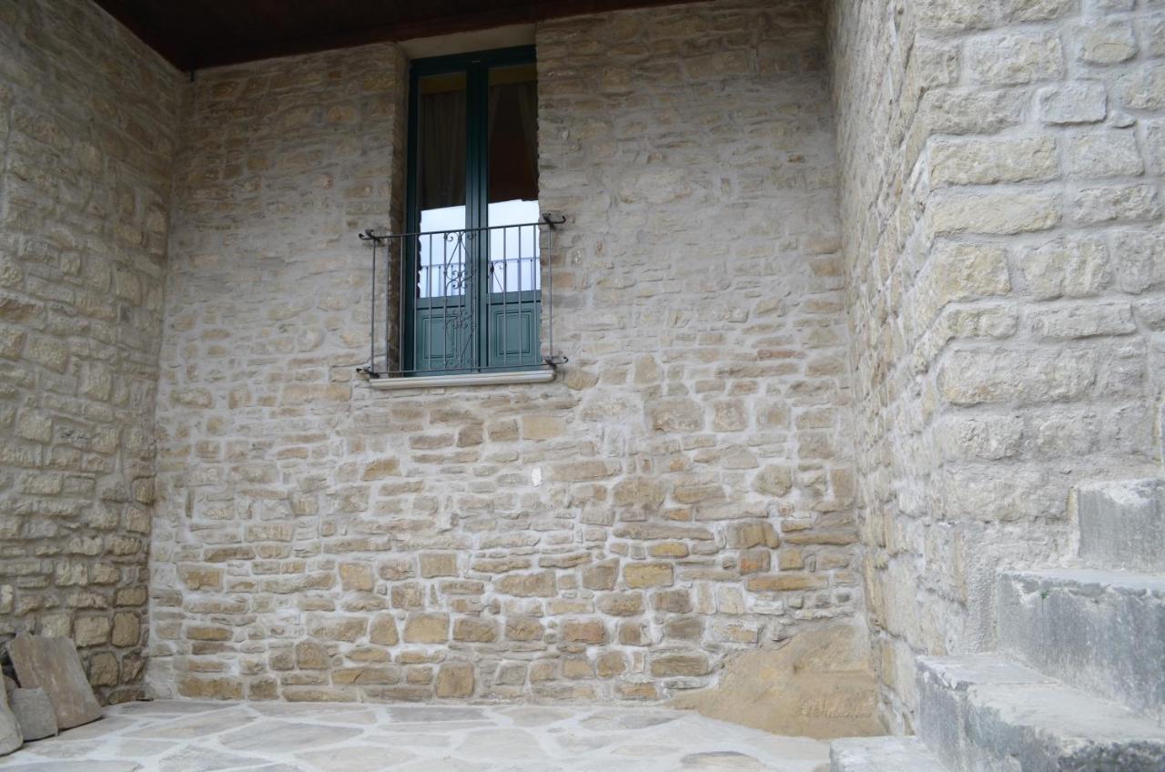 B&B La Casa Di Giulietta Castelmezzano Ngoại thất bức ảnh