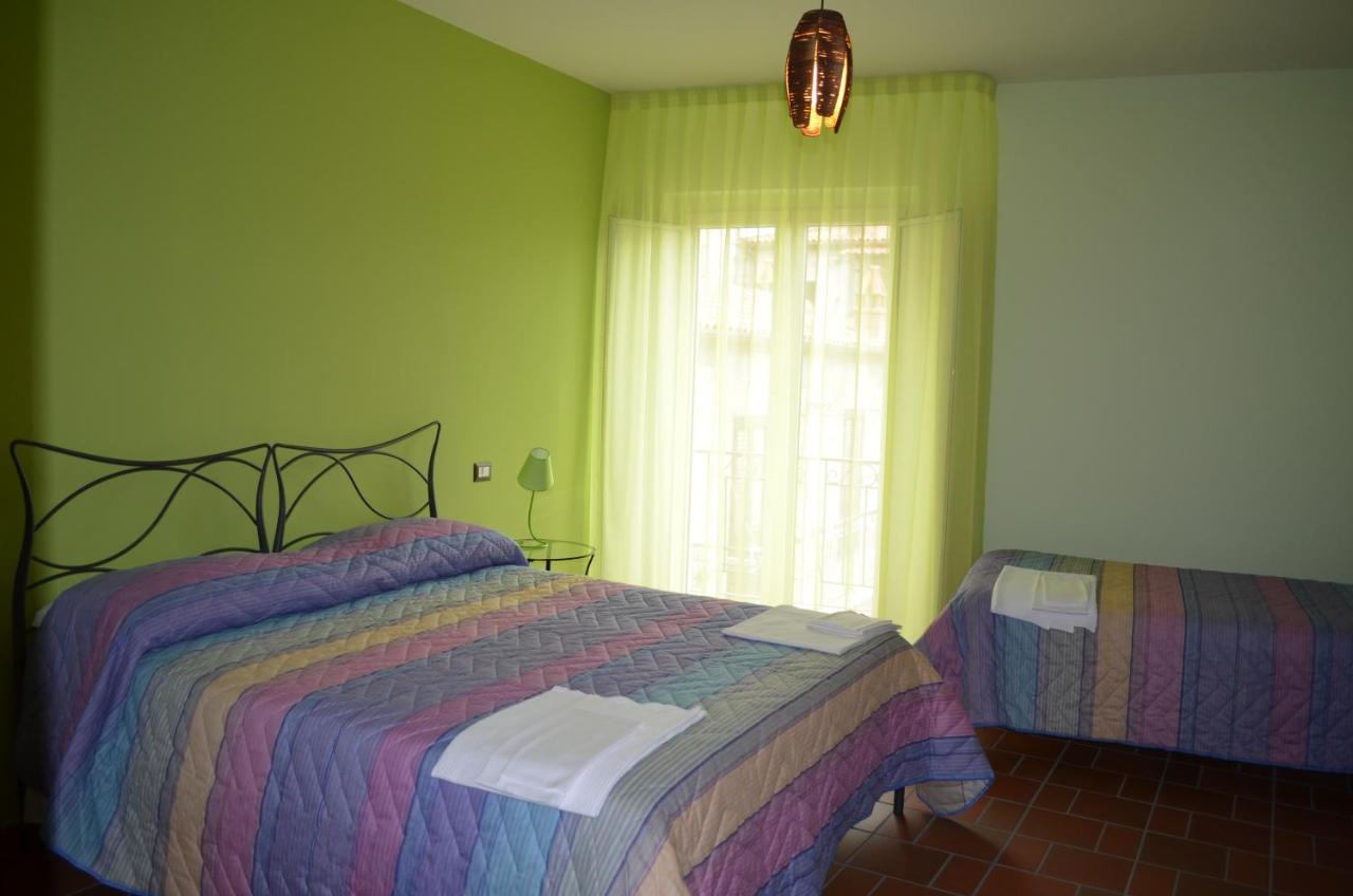 B&B La Casa Di Giulietta Castelmezzano Ngoại thất bức ảnh