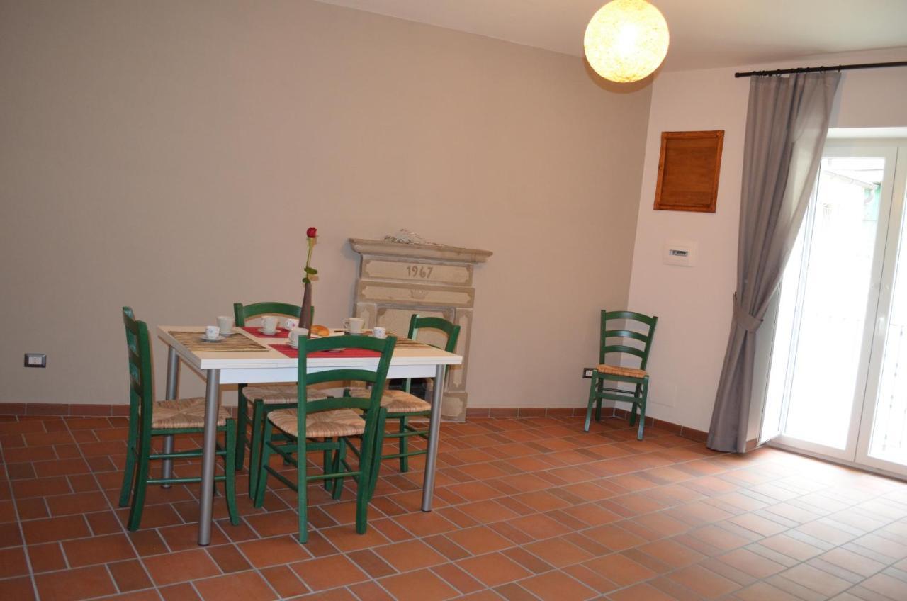 B&B La Casa Di Giulietta Castelmezzano Ngoại thất bức ảnh